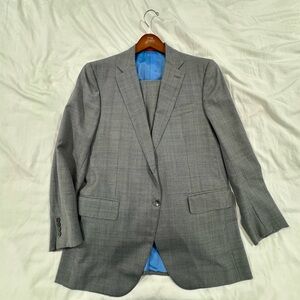 Men's ISAIA Gray Suit